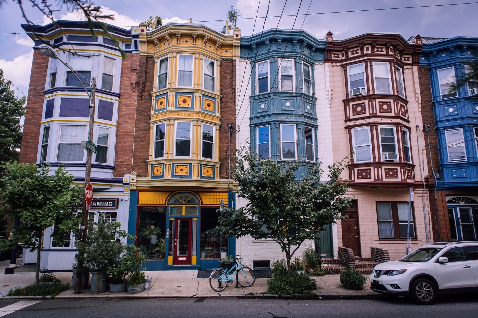 Colorful rowhouses on a Washington, DC street